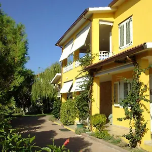 Benjamin Bed & Breakfast Badesi